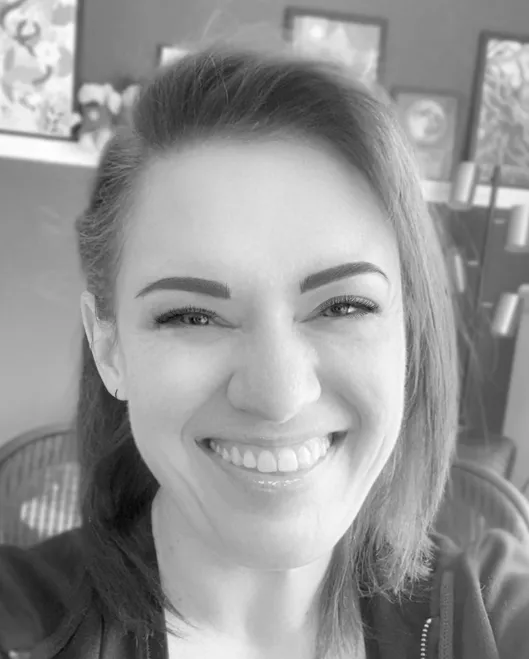 Shauna Lynn Panczyszyn | Typefolk Judge